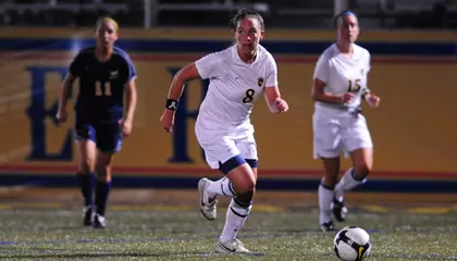 Women's Soccer Defeated by Northeastern, 4-1 Image