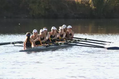 women's crew