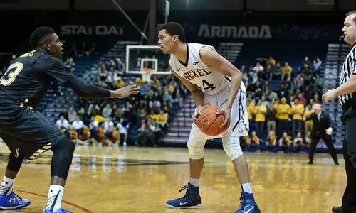 Damion Lee vs. Towson