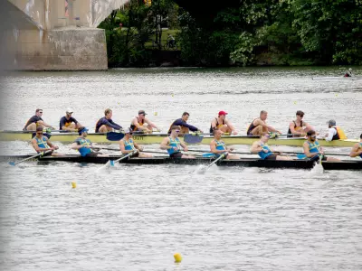 Men's Varsity 8 Dad Vail