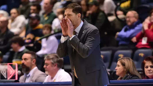 Head Coach Zach Spiker