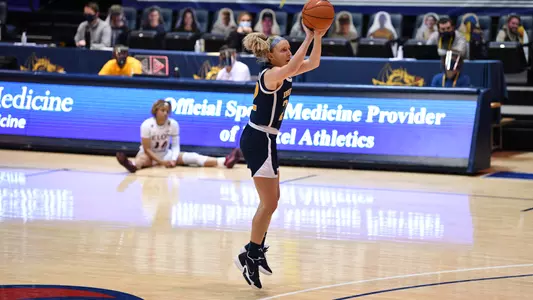 wbb Maura Hendrixson 2020-21