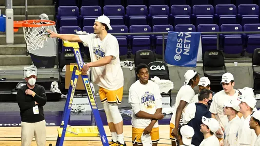 Zach Walton Cutting Net