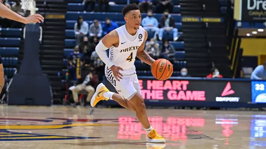 Xavier Bell vs. Hofstra