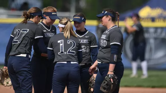 Softball Huddle