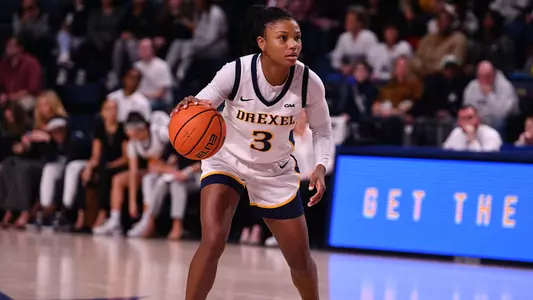 Amaris Baker vs SJU
