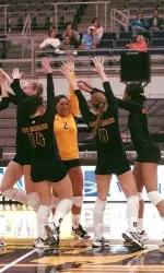 2005 ECU Volleyball Team