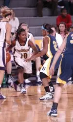 Sophomore Jasmine Young
