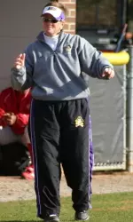 Head Coach Tracey Kee