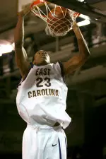 John Fields scored 22 points to lead the way.
