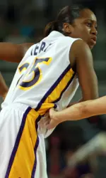 LaCoya Terry scored a career-high 35 points in the win over UAB