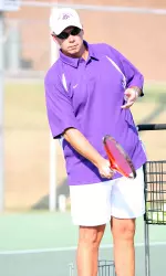 Head Coach Shawn Heinchon