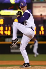 Freshman Sthil Sowers Tosses Complete Game Against No. 27 UNC-Wilmington