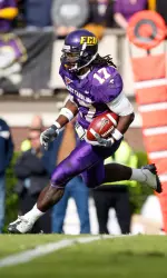 Junior Dwayne Harris