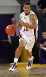 Jamar Abrams scored 26 points in ECU's 82-74 loss to VCU on Tuesday.