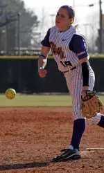 Toni Paisley earned her second Conference USA Pitcher-of-the-Week award in 2009 after defeating Florida State and Indiana over the weekend