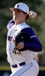 Seth Maness tosses first career complete game over No. 1 Rice.