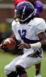 Junior Travis Simmons