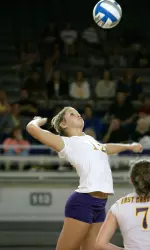 Junior Lizzy Bruin recorded 15 kills in the 3-1 victory over UCF Friday