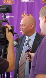 Head Coach Jeff Lebo