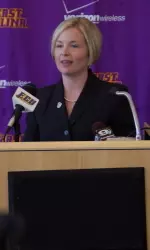 Head Coach Heather Macy will speak at the NIKE Basketball Championship Clinic