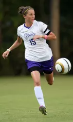 Senior Kimmy Cummings named Second-Team NSCAA Academic All-American.