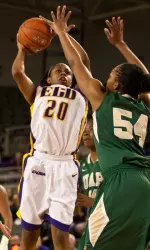 Freshman Tatiana Chapple grabbed a team-best 11 rebounds Sunday at Memphis.