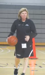 Assistant Coach Jill Poe