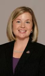 Head Coach Heather Macy