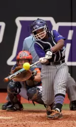 Sophomore Jasmine Robbins drove in the game-winning run with a double in the third inning.