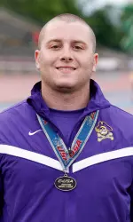 Senior Dennis Aliotta