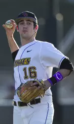 Senior Zach Houchins