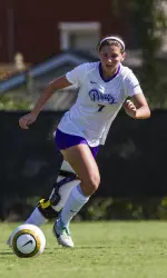 Freshman Jenna Geist