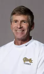 Head Coach Tom Morris