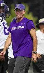 Associate Head Coach/Inside Linebackers Coach John Wiley