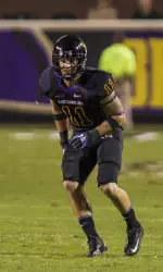 Senior Damon Magazu