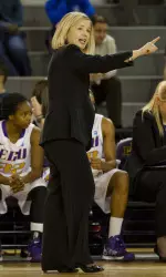 Head Coach Heather Macy