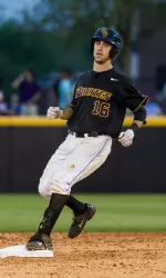 Senior Zach Houchins