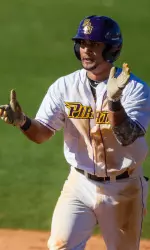 Senior Garrett Brooks