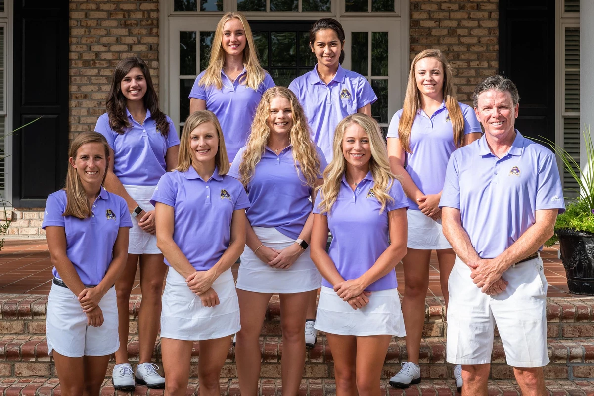 2018-19 Women's Golf Team Photo