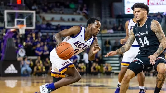 ECU vs. Cincinnati '19