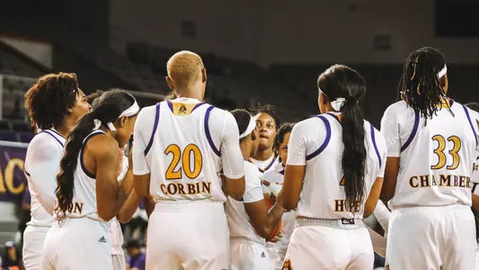 WBB Huddle