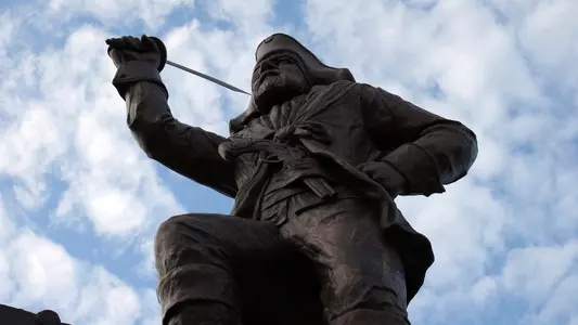 Pirate Statue 1920x1080