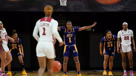 Taniyah Thompson at Temple