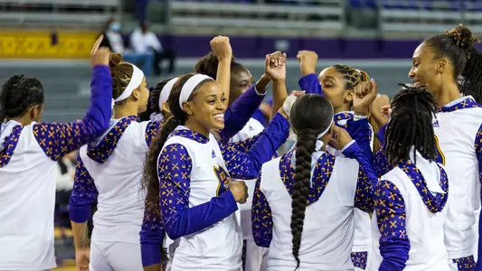 WBB Huddle
