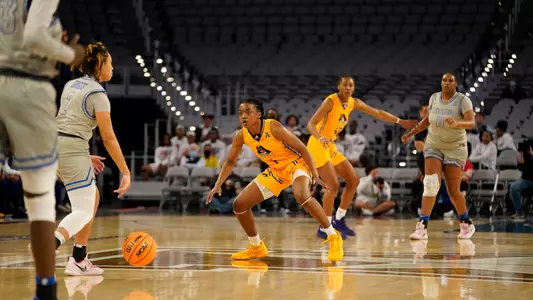 Taniyah Thompson