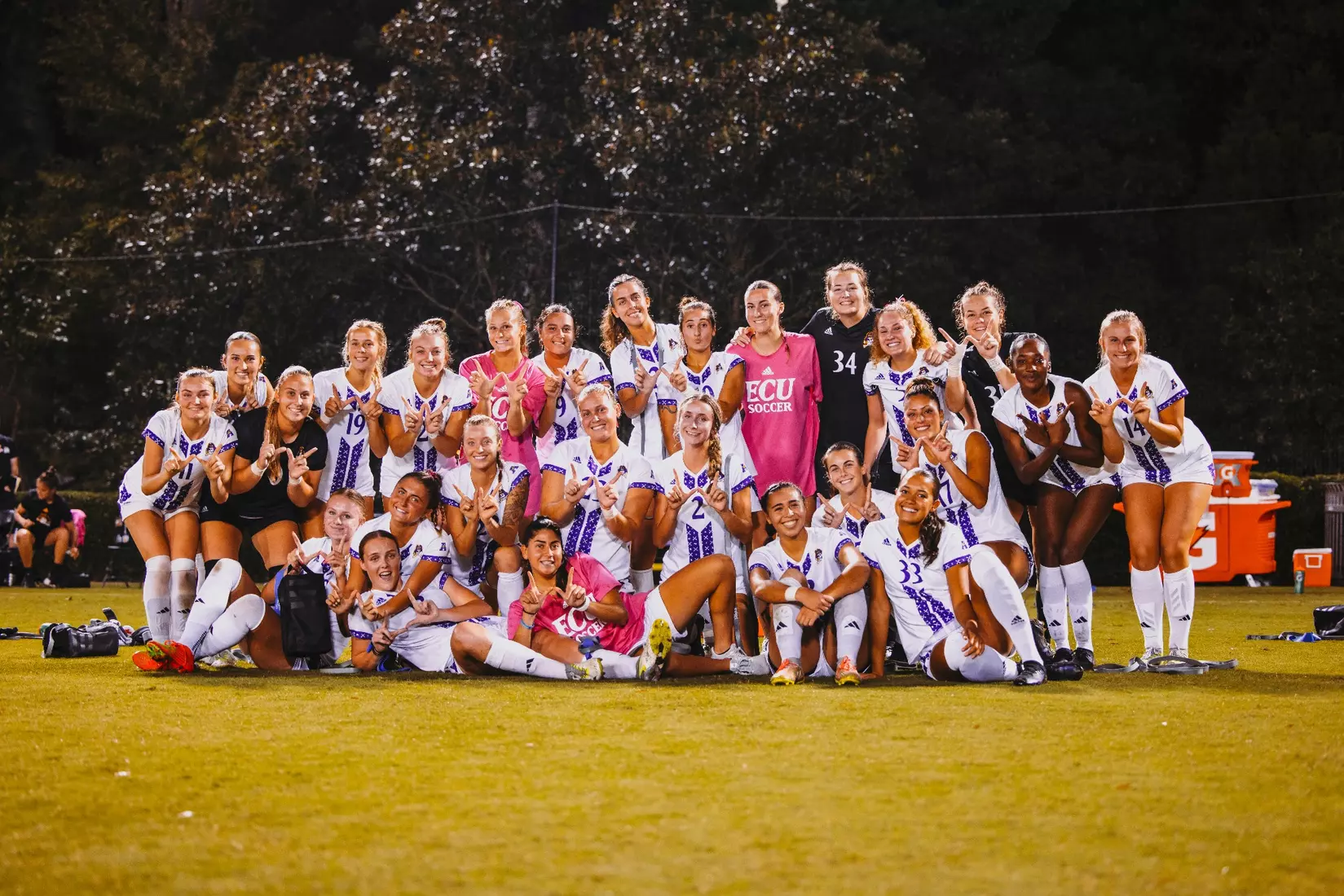 Pirates defeat Temple, 4-0