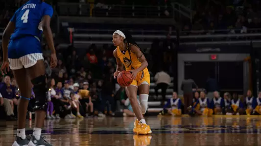 Synia Johnson