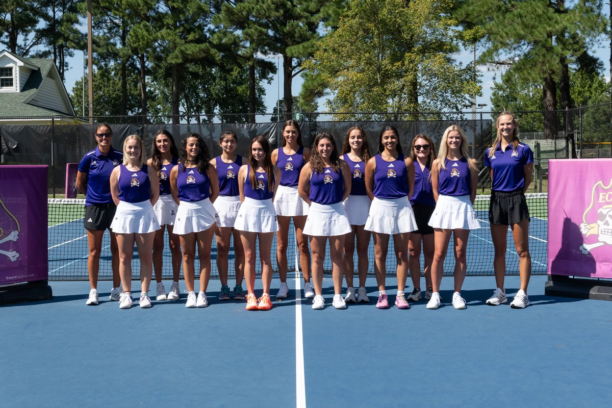 2023-24 Women's Tennis Team