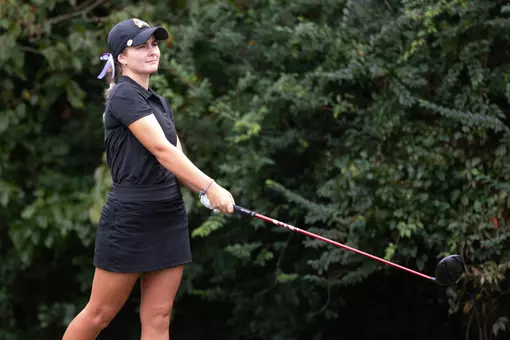 Pirates Take Third At Edisto Island Invitational, Burcham Claims Top 10 Finish